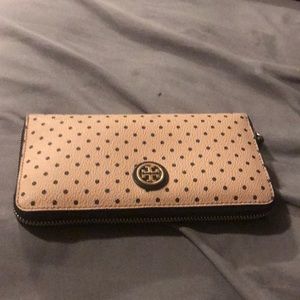 Tory Burch wallet